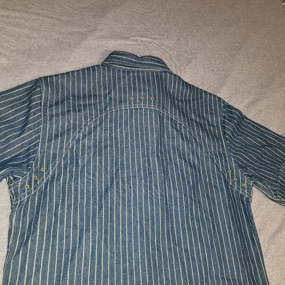 Large Denim tailored railroad button down - Picture 4 of 6